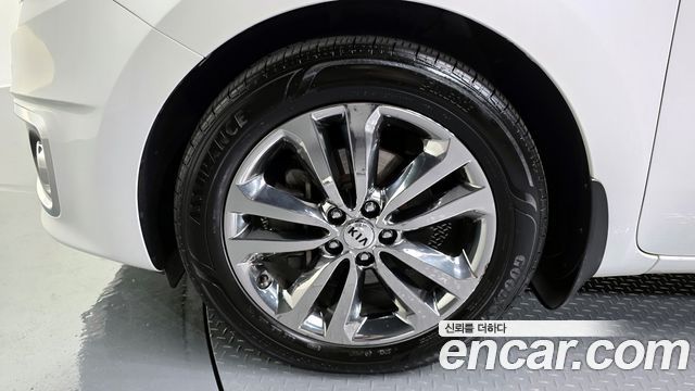 Kia Canival 2018 — photo 5