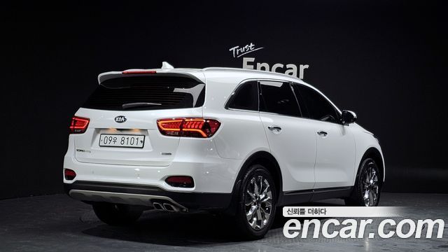 Kia Sorento 2019 — photo 2