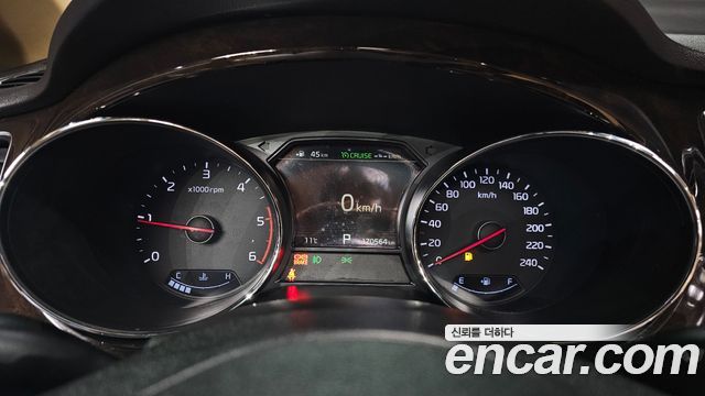 Kia Canival 2019 — photo 8