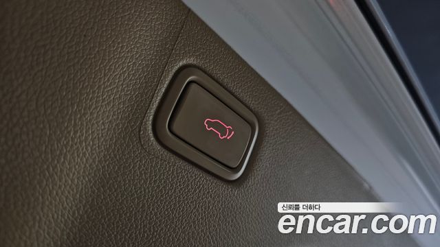 Kia Canival 2019 — photo 17