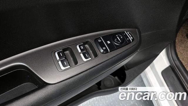 Kia K5 2018 — photo 11
