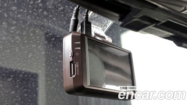 Kia K5 2018 — photo 16