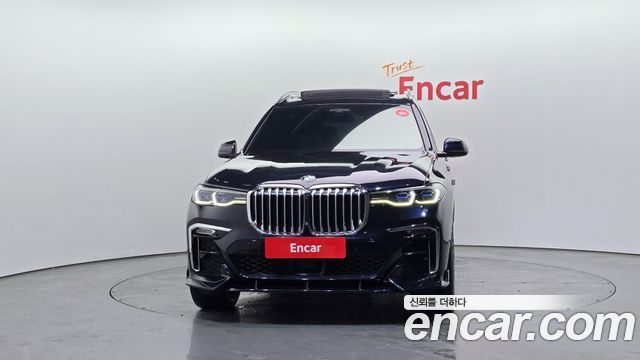 BMW X7 2020 — photo 3