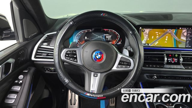 BMW X7 2020 — photo 13