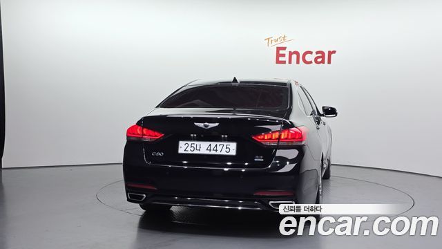 Genesis G80 2017 — photo 4