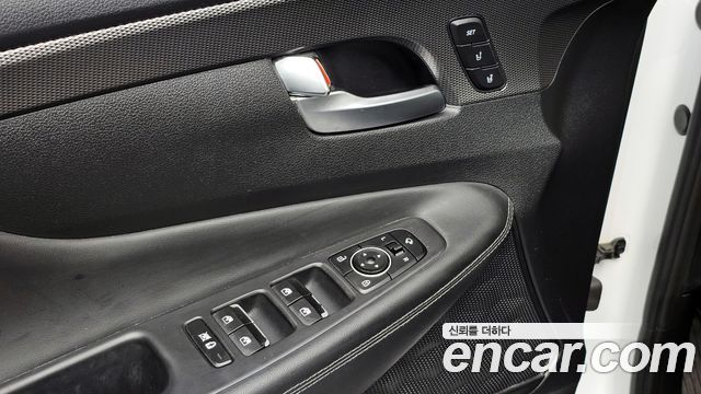 Hyundai Santafe 2020 — photo 14