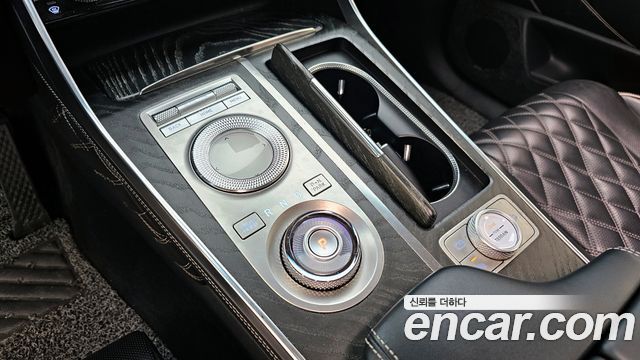 Genesis GV80 2022 — photo 9