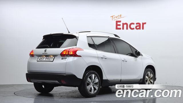 Peugeot 2008 2015 — photo 2