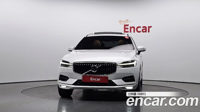 Volvo XC60 2018 — photo 3