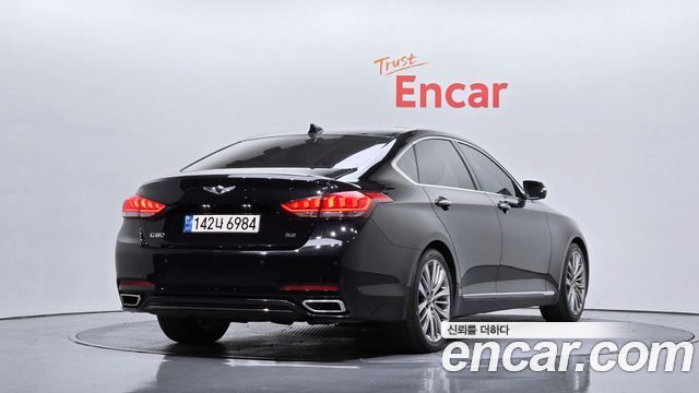 Genesis G80 2019 — photo 2