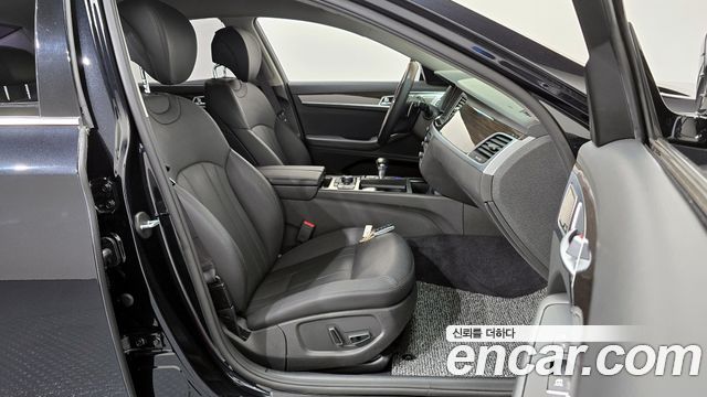 Genesis G80 2019 — photo 10