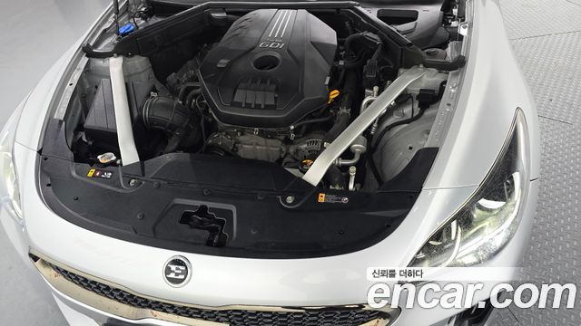 Kia Stinger 2018 — photo 6