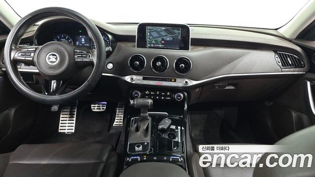 Kia Stinger 2018 — photo 7