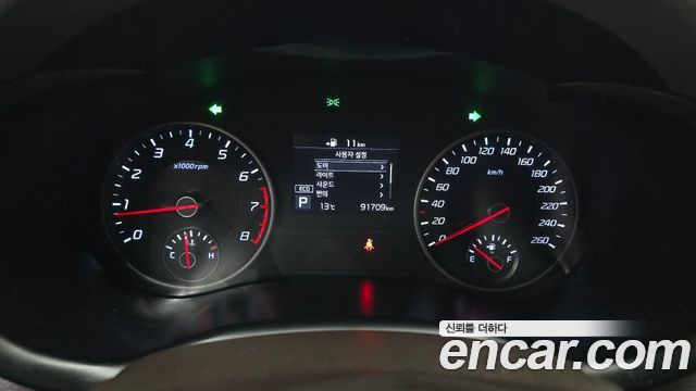 Kia Stinger 2018 — photo 8