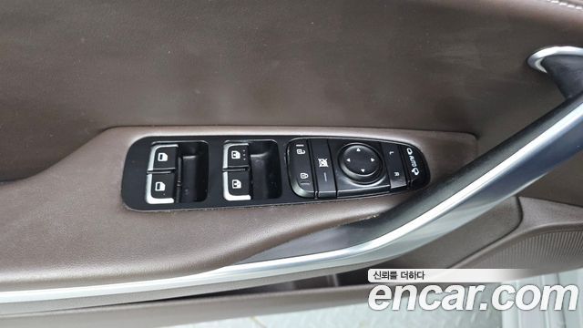 Kia Stinger 2018 — photo 19