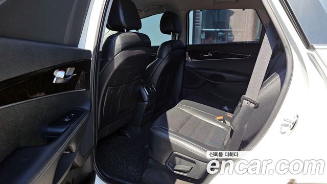 Kia Sorento 2015 — photo 12