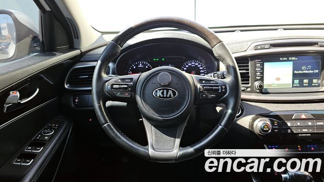 Kia Sorento 2015 — photo 13