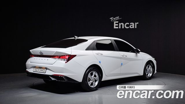 Hyundai AVANTE 2021 — photo 2