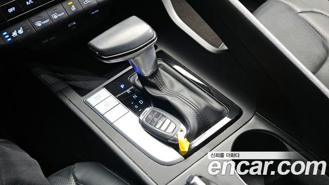 Hyundai AVANTE 2021 — photo 9