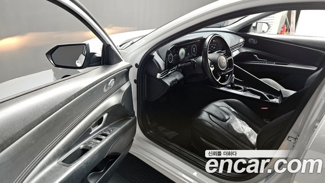 Hyundai AVANTE 2021 — photo 10
