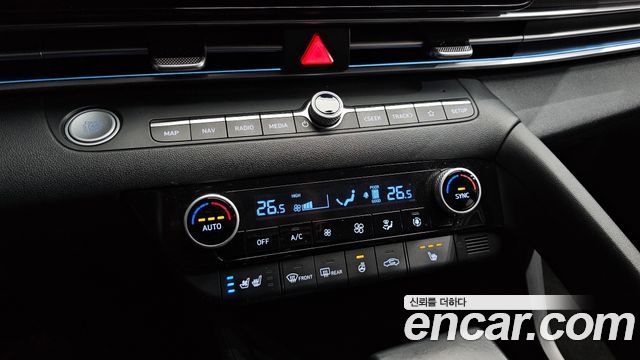 Hyundai AVANTE 2021 — photo 18