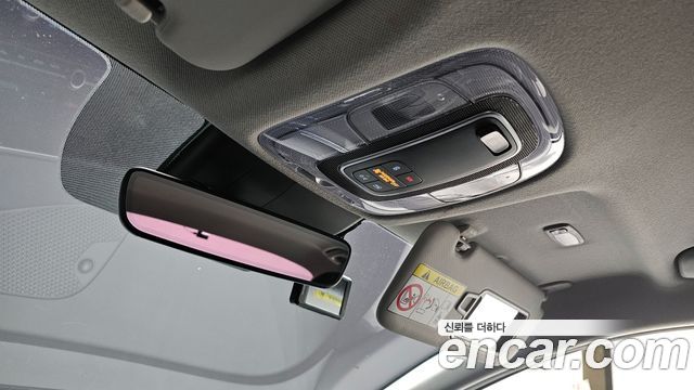 Hyundai AVANTE 2021 — photo 19