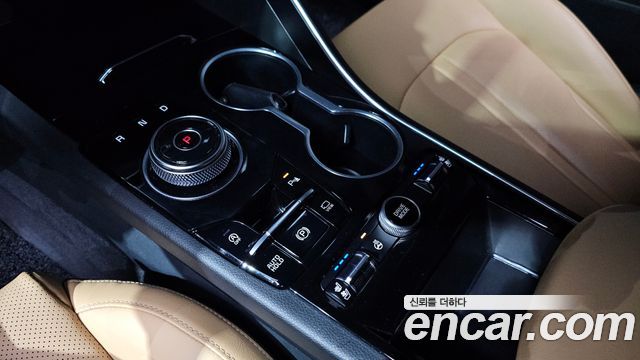 Kia K5 2022 — photo 9