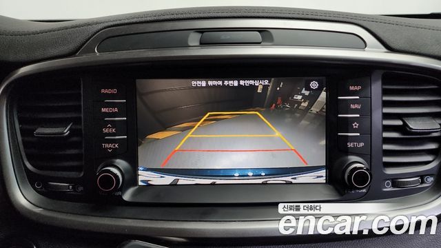 Kia Sorento 2019 — photo 17