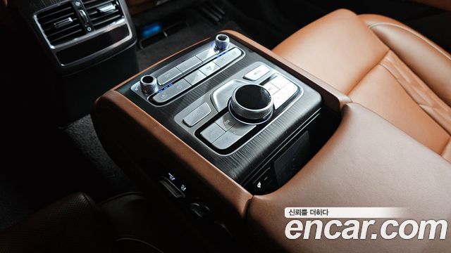 Kia K9 2019 — photo 12