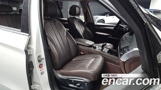 BMW X5 2017 — photo 10