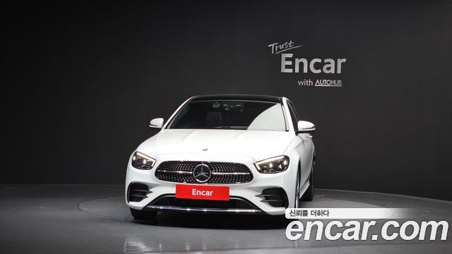 Mercedes-Benz E-Class 2021 — photo 3