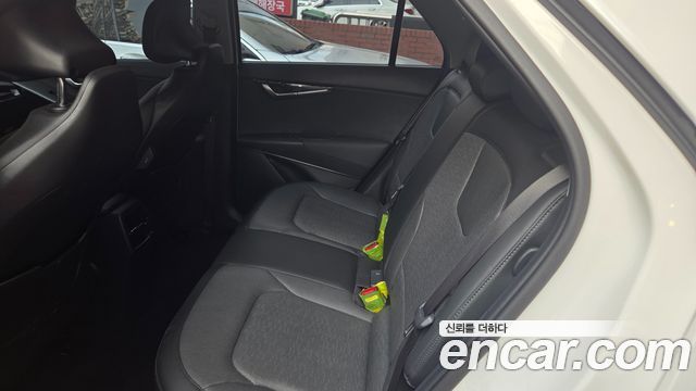 Kia Niro 2024 — photo 8