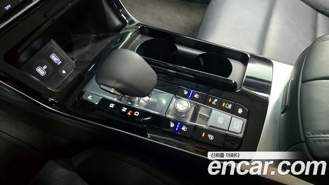 Kia K7 2021 — photo 8