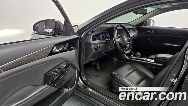 Kia K7 2021 — photo 11