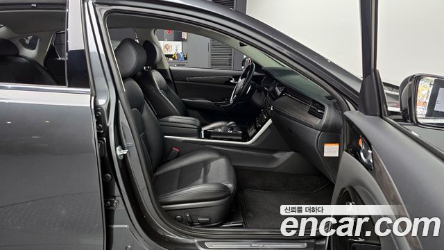 Kia K7 2021 — photo 14