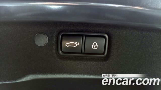 Kia K7 2021 — photo 16