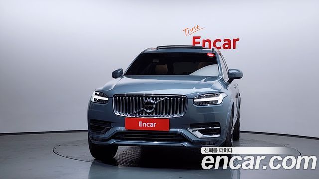 Volvo XC90 2022 — photo 3