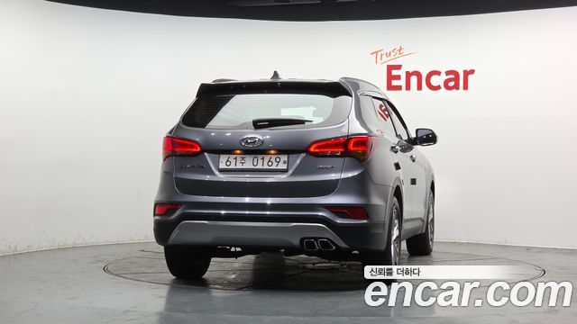 Hyundai Santafe 2016 — photo 4