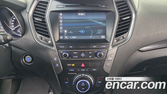 Hyundai Santafe 2016 — photo 14