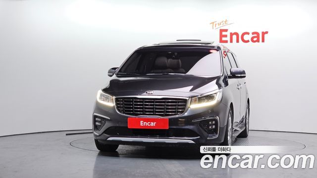Kia Canival 2019 — photo 3
