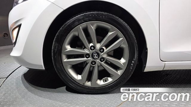 Hyundai i30 2016 — photo 5