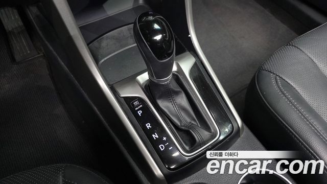 Hyundai i30 2016 — photo 9