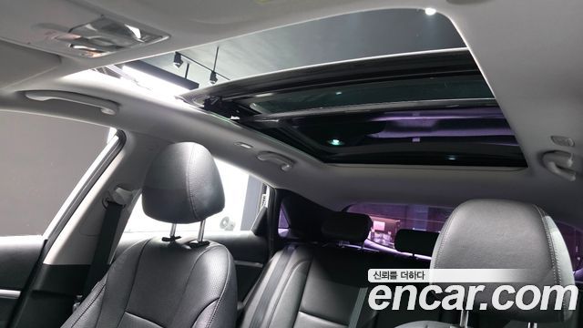 Hyundai i30 2016 — photo 19