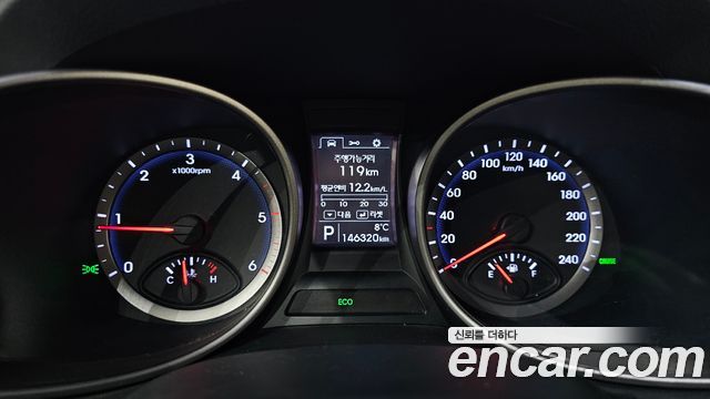 Hyundai Santafe 2015 — photo 8