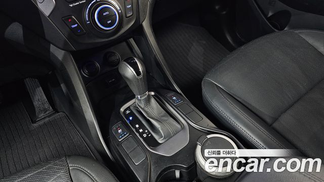 Hyundai Santafe 2015 — photo 9