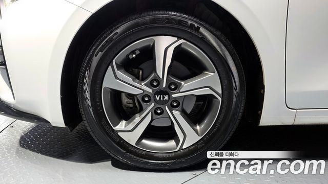 Kia K3 2019 — photo 5