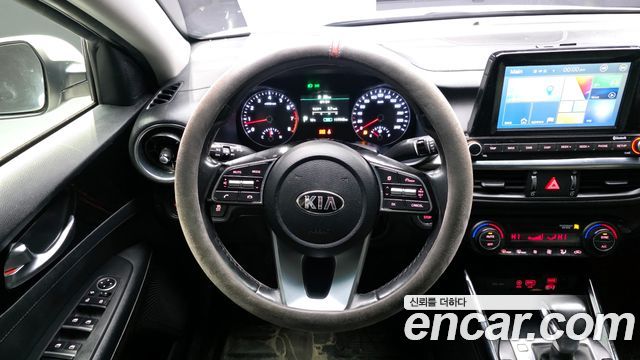 Kia K3 2019 — photo 13