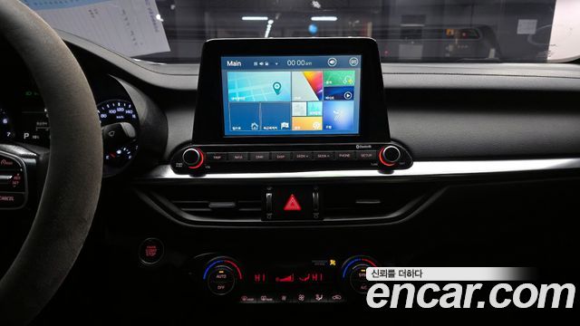 Kia K3 2019 — photo 15