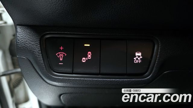 Kia K3 2019 — photo 17
