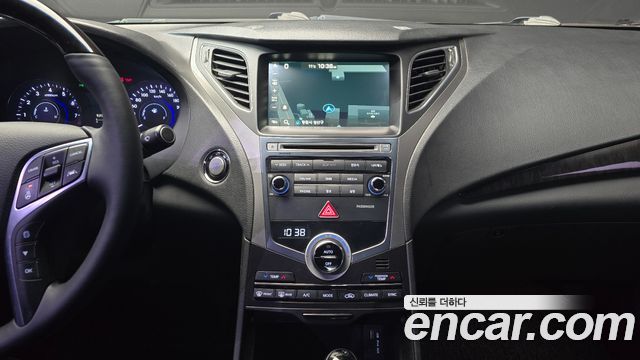 Hyundai Grandeur 2015 — photo 14